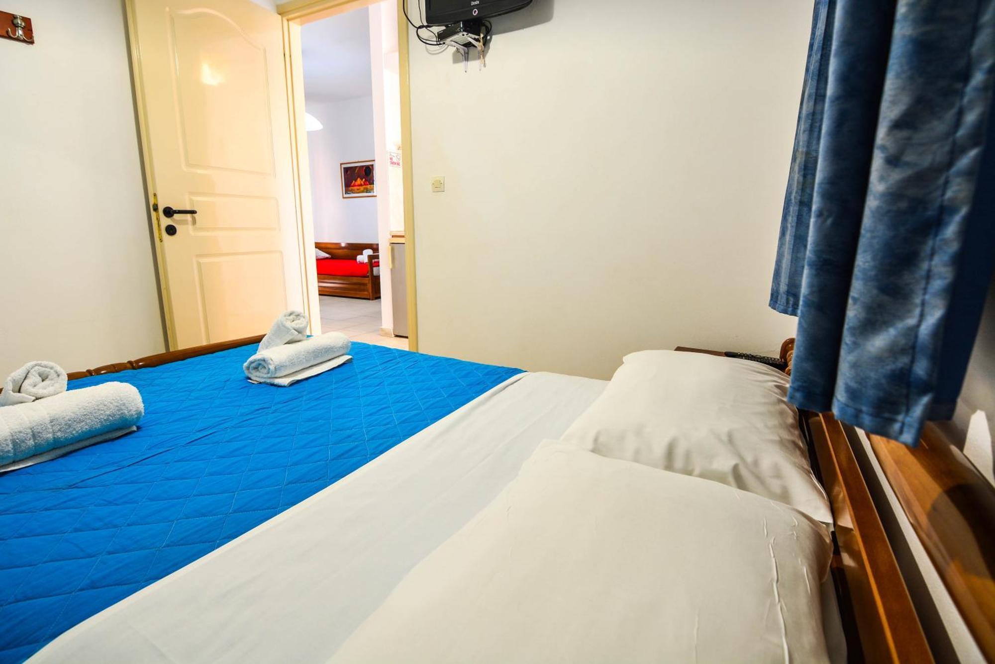 Epavlis Apartments Porto Heli Eksteriør billede