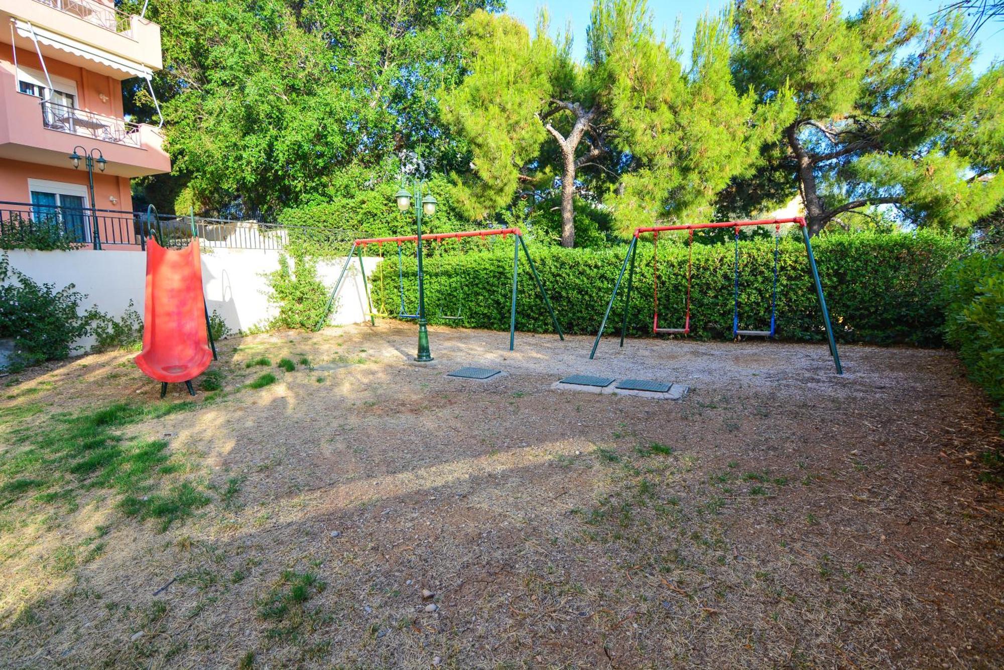 Epavlis Apartments Porto Heli Eksteriør billede