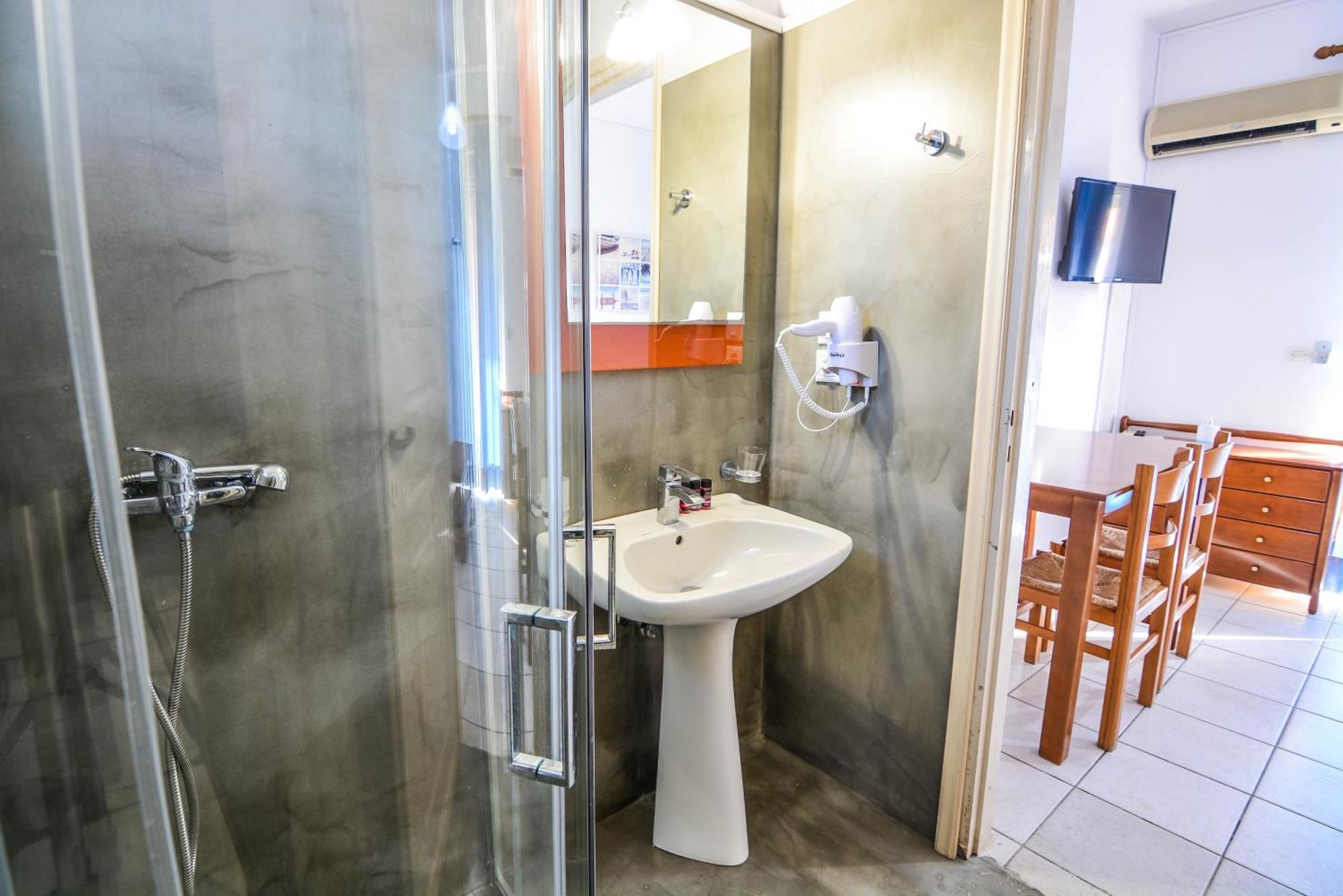 Epavlis Apartments Porto Heli Eksteriør billede